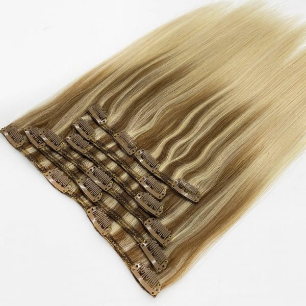 Clip-in-hair-Extensions-Warm-Blonde-Ombre. Balayage dark and light blonde roots and light warm blonde ends
